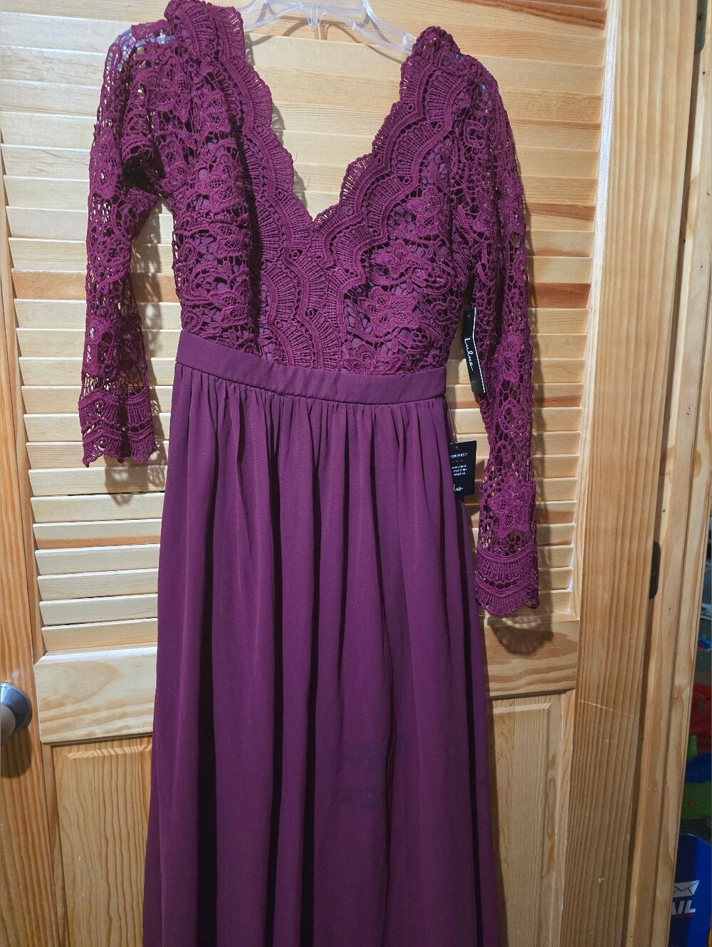 Lulus Awaken My Love Burgundy Long Sleeve Lace Maxi Dress - Size L - NWT